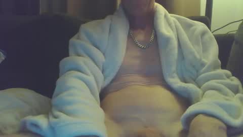 Snapshot of bundy2016 chatting on 01-14-26, 07:30 Dutch cock online show from 01-14-26, 07:30