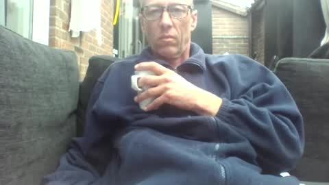 Snapshot of bundy2016 chatting on 06-15-26, 07:10 Dutch cock online show from 06-15-26, 07:10