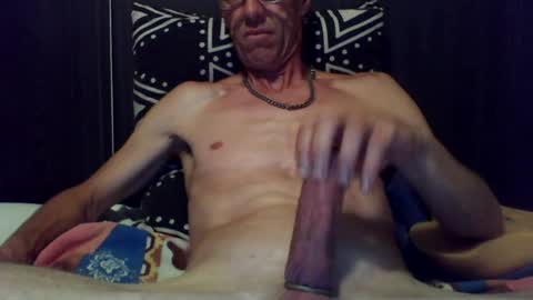 Snapshot of bundy2016 chatting on 07-13-26, 04:48 Dutch cock online show from 07-13-26, 04:48