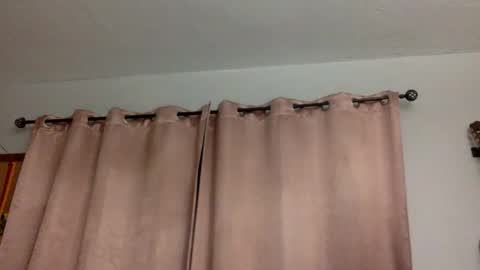 bunnibaby333 online show from 01-04-25, 05:37