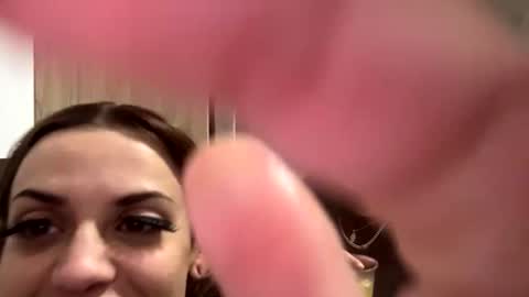 bunnibaby333 online show from 04-15-26, 01:23