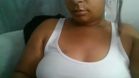 bunniebai online show from 10-04-25, 07:56