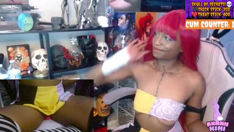 Snapshot of bunniikimi chatting on 10-30-25, 01:34 Bunnii Kimi online show from 10-30-25, 01:34