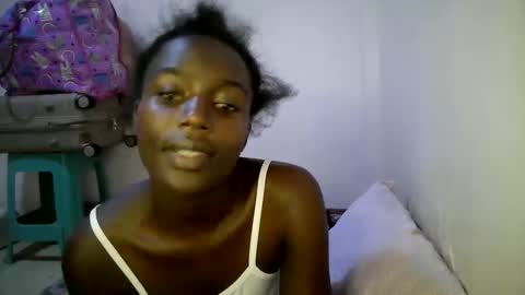 bunny_bliss1 online show from 05-31-26, 04:03