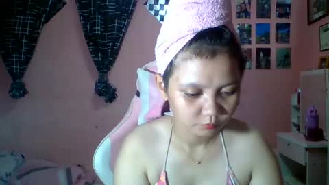 bunny_flower18 online show from 05-29-26, 09:40