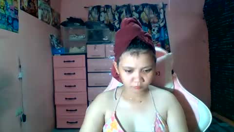 Snapshot of bunny_flower18 chatting on 07-04-26, 09:26 bunny_flower18 online show from 07-04-26, 09:26