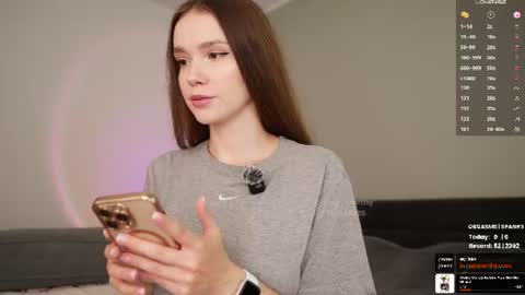 Snapshot of bunny_marthy chatting on 08-01-26, 04:50 Maddie Next stream online show from 08-01-26, 04:50