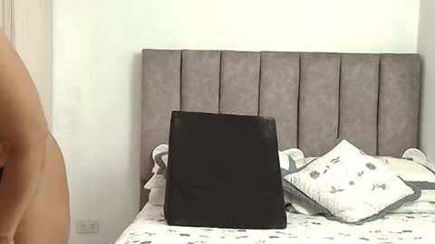 Snapshot of bunny_swtt chatting on 07-19-26, 06:06 Carolina online show from 07-19-26, 06:06