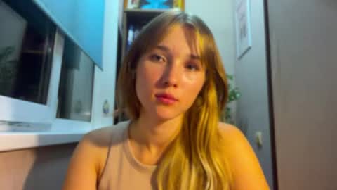 Snapshot of bunnyaurielle chatting on 07-21-26, 08:00 Bunnyaurielle online show from 07-21-26, 08:00