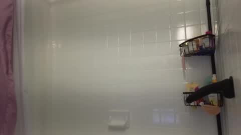 Snapshot of bunnycheekz chatting on 01-17-25, 09:17 Tokki bunny online show from 01-17-25, 09:17