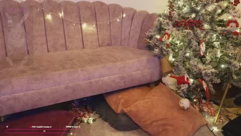 Snapshot of bunnycute_shy chatting on 12-17-24, 01:16 30 Off online show from 12-17-24, 01:16