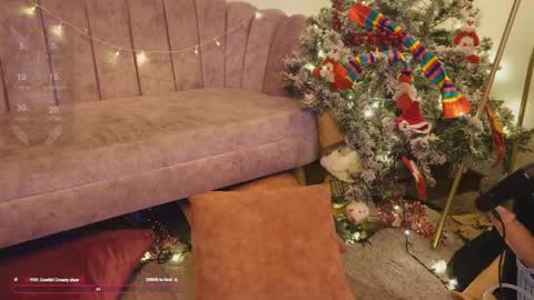 Snapshot of bunnycute_shy chatting on 12-19-24, 12:45 30 Off online show from 12-19-24, 12:45