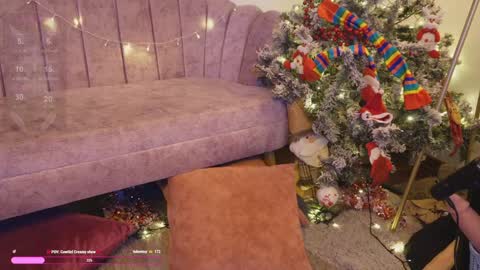 Snapshot of bunnycute_shy chatting on 12-19-24, 03:52 30 Off online show from 12-19-24, 03:52