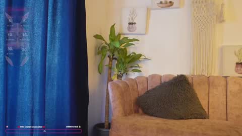 Snapshot of bunnycute_shy chatting on 01-23-25, 12:52 30 Off online show from 01-23-25, 12:52