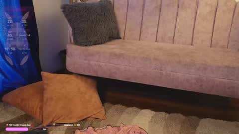 Snapshot of bunnycute_shy chatting on 02-14-25, 03:58 30 Off online show from 02-14-25, 03:58