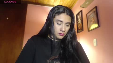 Snapshot of bunnyemilyr0s33 chatting on 01-18-25, 10:49 bunnyEmilyR0s33 online show from 01-18-25, 10:49