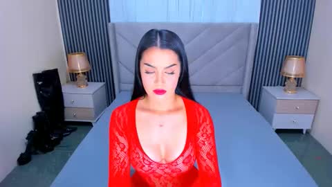 Snapshot of bunnyhotnatasia chatting on 05-03-26, 02:06 natasia online show from 05-03-26, 02:06