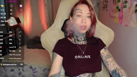 Snapshot of bunnykelly chatting on 06-01-26, 06:04 bunnykelly online show from 06-01-26, 06:04