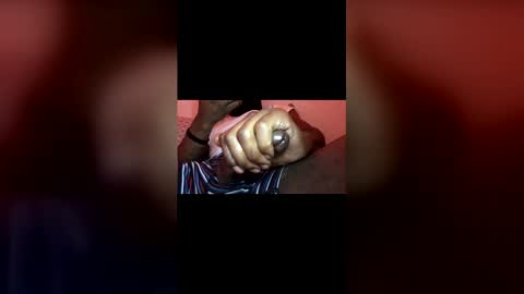 Snapshot of burgerboy06 chatting on 12-22-25, 07:38 burgerboy06 online show from 12-22-25, 07:38