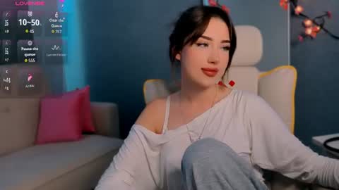 Snapshot of burnflower chatting on 07-13-26, 04:37 Amelia online show from 07-13-26, 04:37