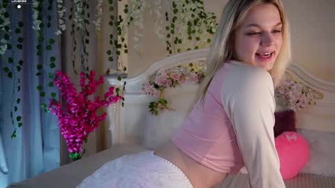 Jessica online show from 10-16-25, 03:24