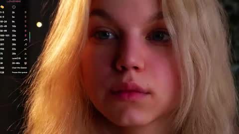 Snapshot of burnletitallburn chatting on 04-28-26, 04:01 Jessica online show from 04-28-26, 04:01
