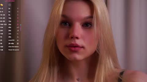 Snapshot of burnletitallburn chatting on 05-21-26, 04:36 Jessica online show from 05-21-26, 04:36