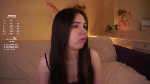 Snapshot of burnletitallburn chatting on 05-30-26, 03:36 Jessica online show from 05-30-26, 03:36