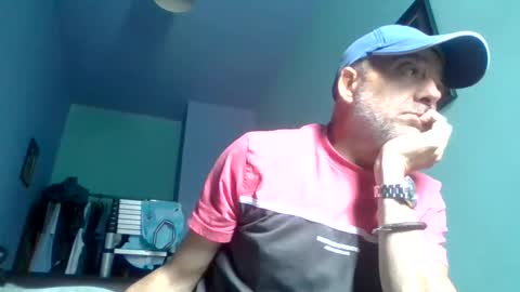 Snapshot of burnleyguy1977 chatting on 06-04-26, 10:32 burnleyguy1977 online show from 06-04-26, 10:32