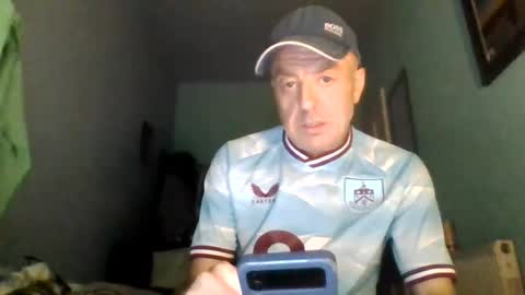 Snapshot of burnleyguy1977 chatting on 07-01-26, 01:51 burnleyguy1977 online show from 07-01-26, 01:51