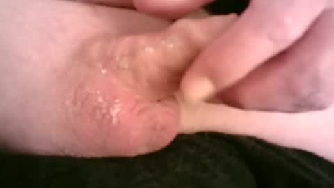 Snapshot of burnside13 chatting on 02-15-25, 07:06 Hamish online show from 02-15-25, 07:06