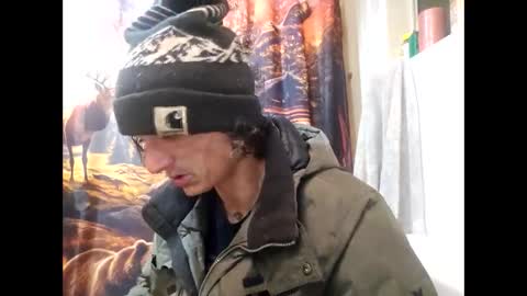 Snapshot of burntbuns710 chatting on 11-16-25, 10:43 LostSingledad online show from 11-16-25, 10:43