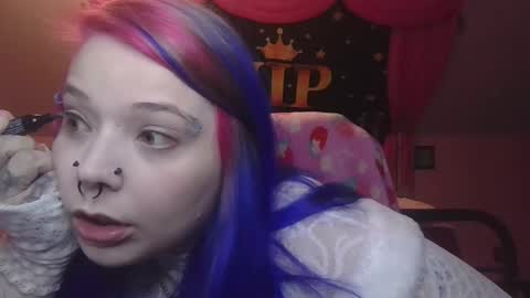 lilly online show from 12-21-25, 08:21