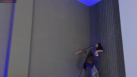 Buster independent model online show from 12-12-24, 08:03