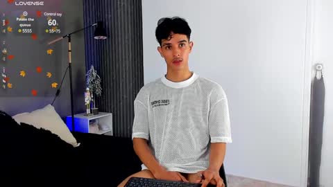 Buster independent model online show from 12-18-24, 08:57