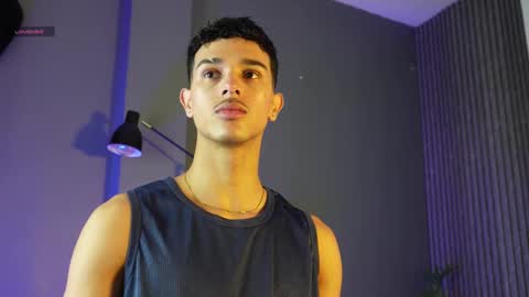 Buster independent model online show from 09-09-25, 12:26