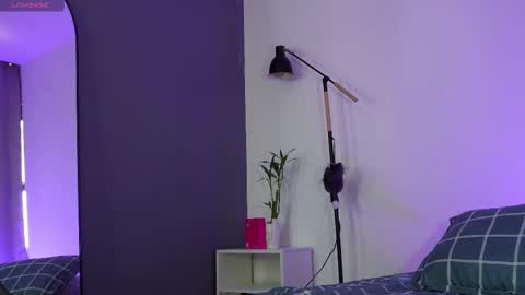 Buster independent model online show from 11-22-25, 06:51