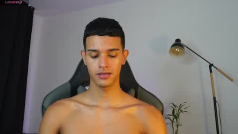 Snapshot of busterspinter chatting on 06-13-26, 03:32 Buster independent model online show from 06-13-26, 03:32