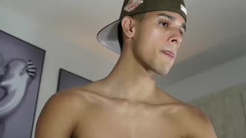 Snapshot of busterspinter chatting on 06-23-26, 11:14 Buster independent model online show from 06-23-26, 11:14
