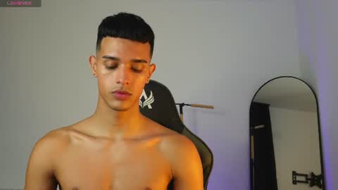 Snapshot of busterspinter chatting on 06-26-26, 04:44 Buster independent model online show from 06-26-26, 04:44