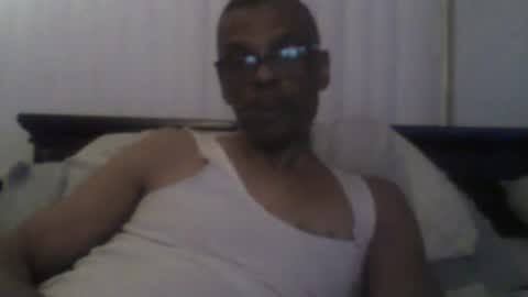 Snapshot of busturgutzgd11 chatting on 12-02-24, 05:37 Busturgutzgd1 online show from 12-02-24, 05:37