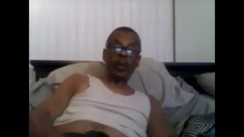 Snapshot of busturgutzgd11 chatting on 12-07-24, 06:21 Busturgutzgd1 online show from 12-07-24, 06:21