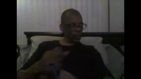 Snapshot of busturgutzgd11 chatting on 12-27-24, 06:35 Busturgutzgd1 online show from 12-27-24, 06:35