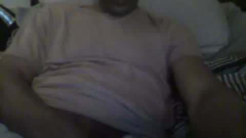 Snapshot of busturgutzgd11 chatting on 01-01-25, 07:20 Busturgutzgd1 online show from 01-01-25, 07:20