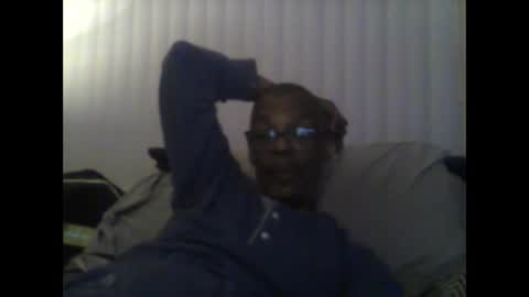 Snapshot of busturgutzgd11 chatting on 01-25-25, 02:58 Busturgutzgd1 online show from 01-25-25, 02:58