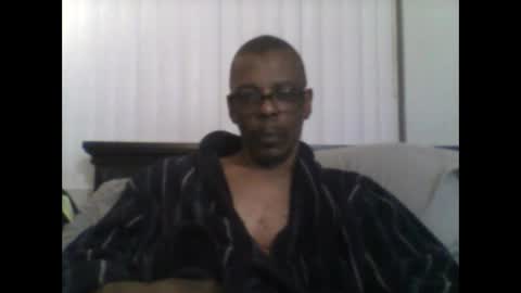 Snapshot of busturgutzgd11 chatting on 02-03-25, 06:45 Busturgutzgd1 online show from 02-03-25, 06:45