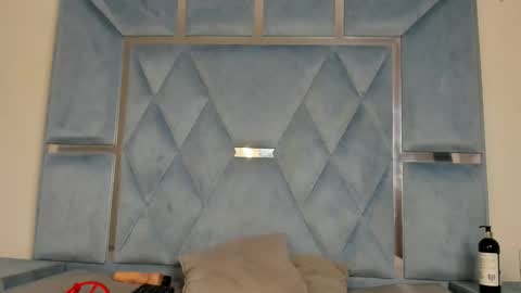 BustyAlisha online show from 04-25-26, 01:36