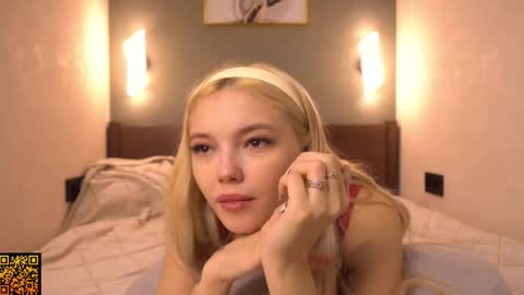 butteflai online show from 12-02-25, 08:52