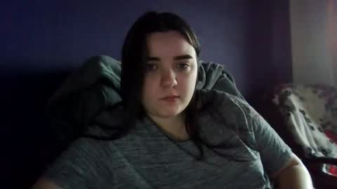 butterfly18988 online show from 12-23-25, 08:56