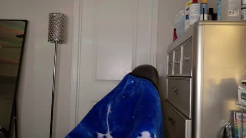 butterfly booty online show from 05-17-26, 08:12